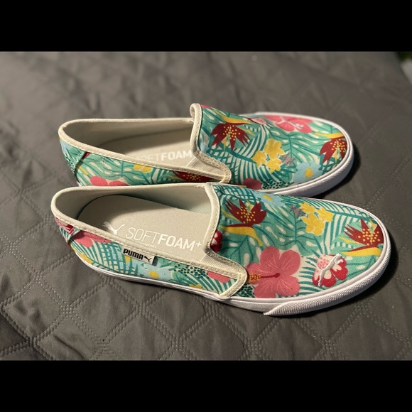 Puma - Picture 2 of 2